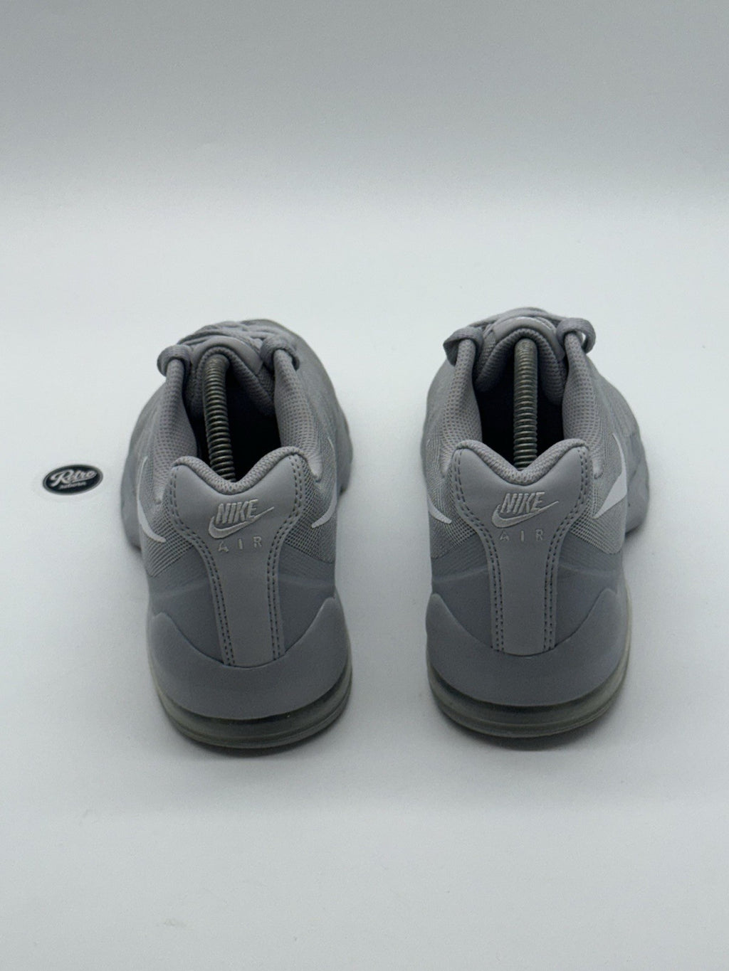 Nike Air Max Invigor 'Wolf Grey x White' (2025) – UK 7.5