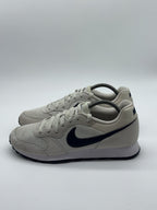 Nike MD Runner 2 'Light Bone x Obsidian' – UK 9