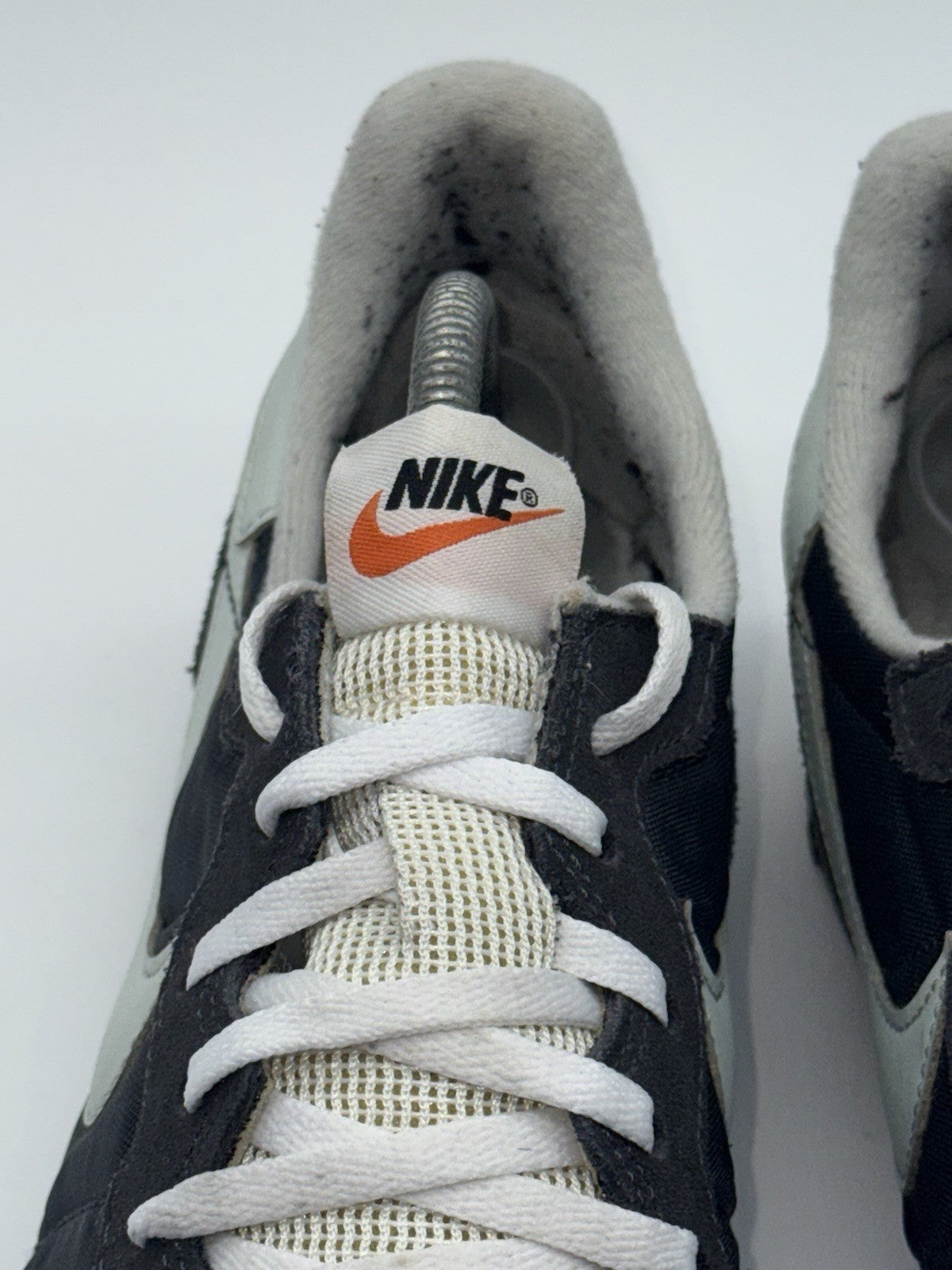 (2020) Nike Challenger OG Smoke Grey Shadow Sail Retro Trainers Men’s UK 9
