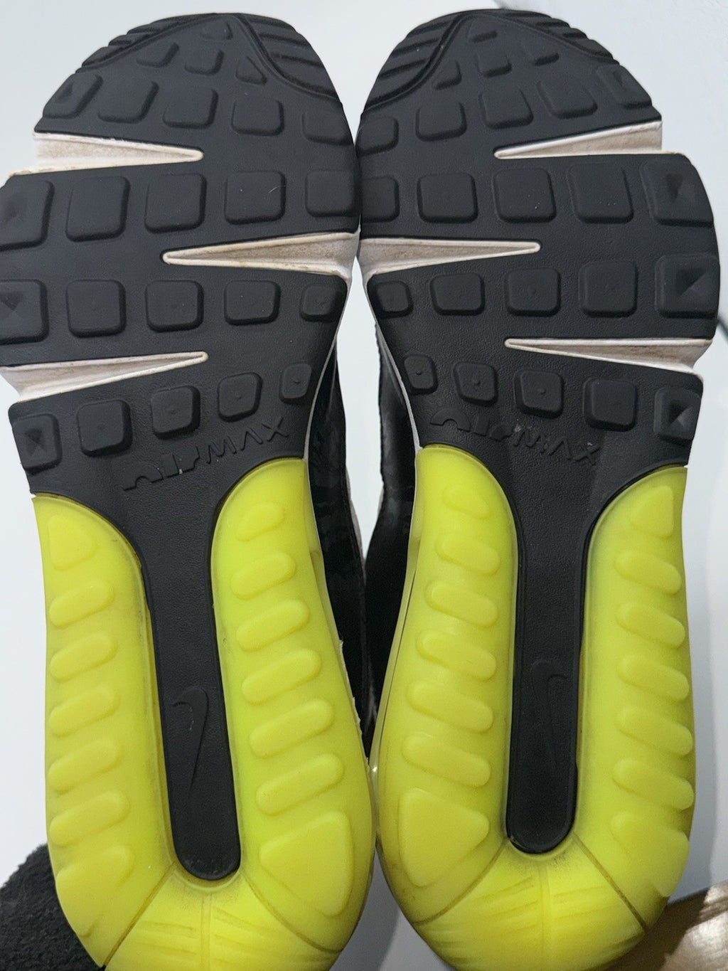 Nike Air Max 2090 White Volt Neon Green Cool Grey UK 6 (CZ7555-100)