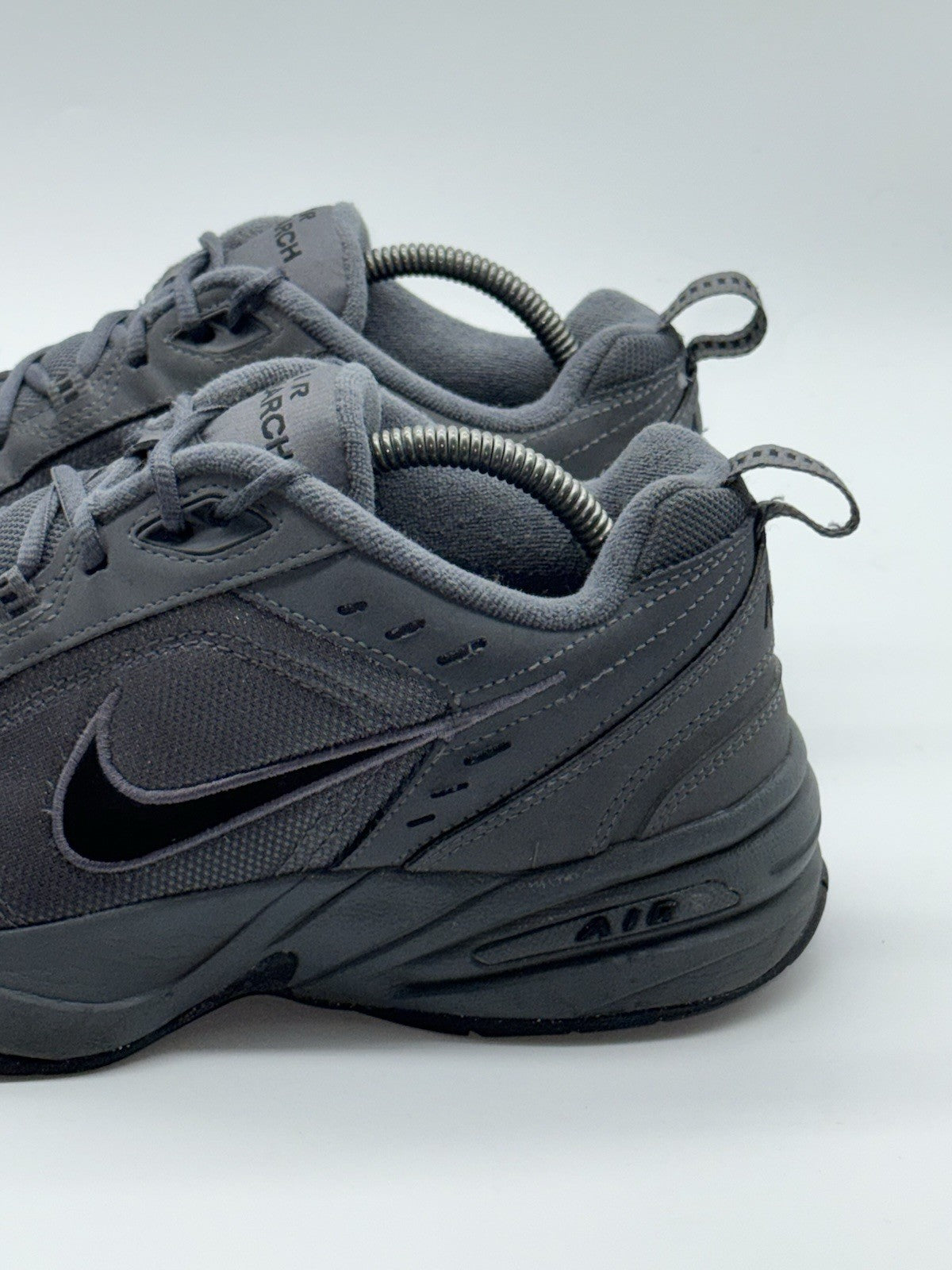 Nike Air Monarch IV 'Dark Grey x Black' (2025) – UK 8