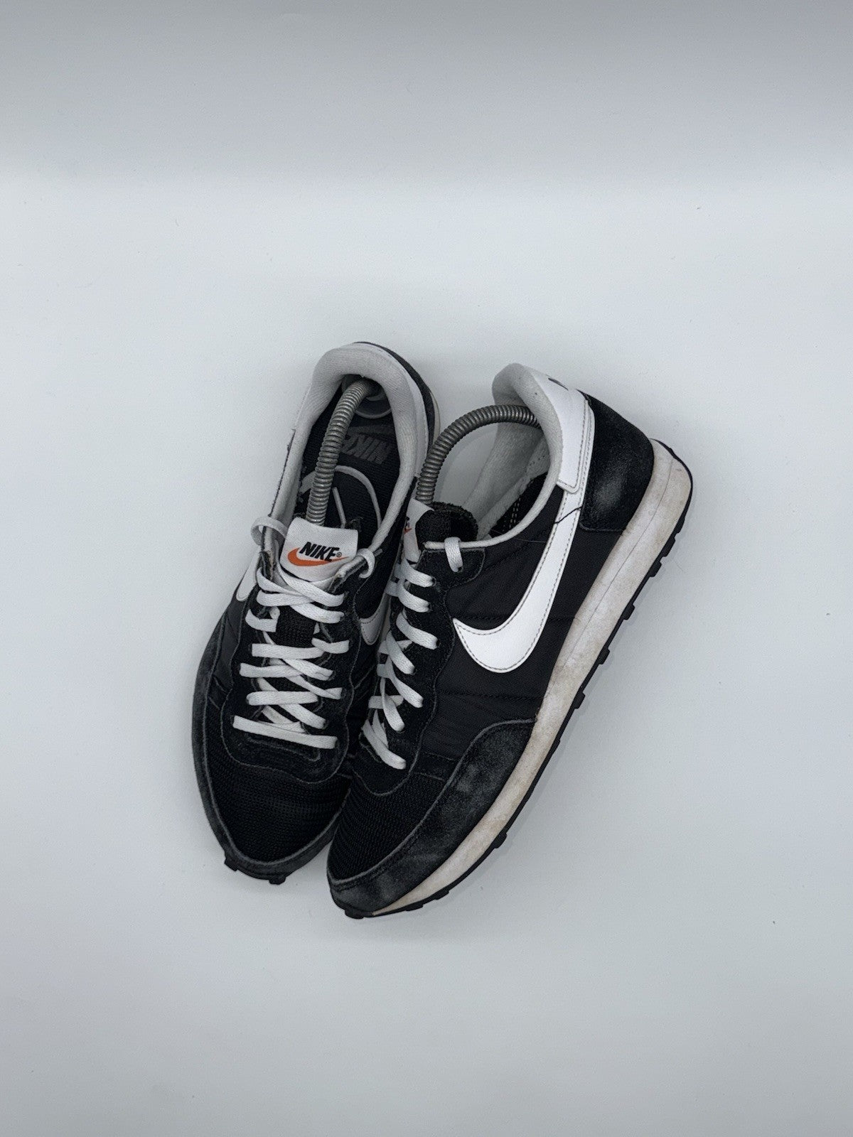 Nike Challenger OG Black x White Size UK 7 Retro Trainers