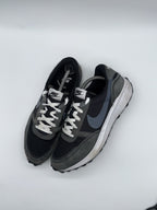 (2024) Nike Waffle Debut Retro Trainers Black x Grey Men’s UK 9.5