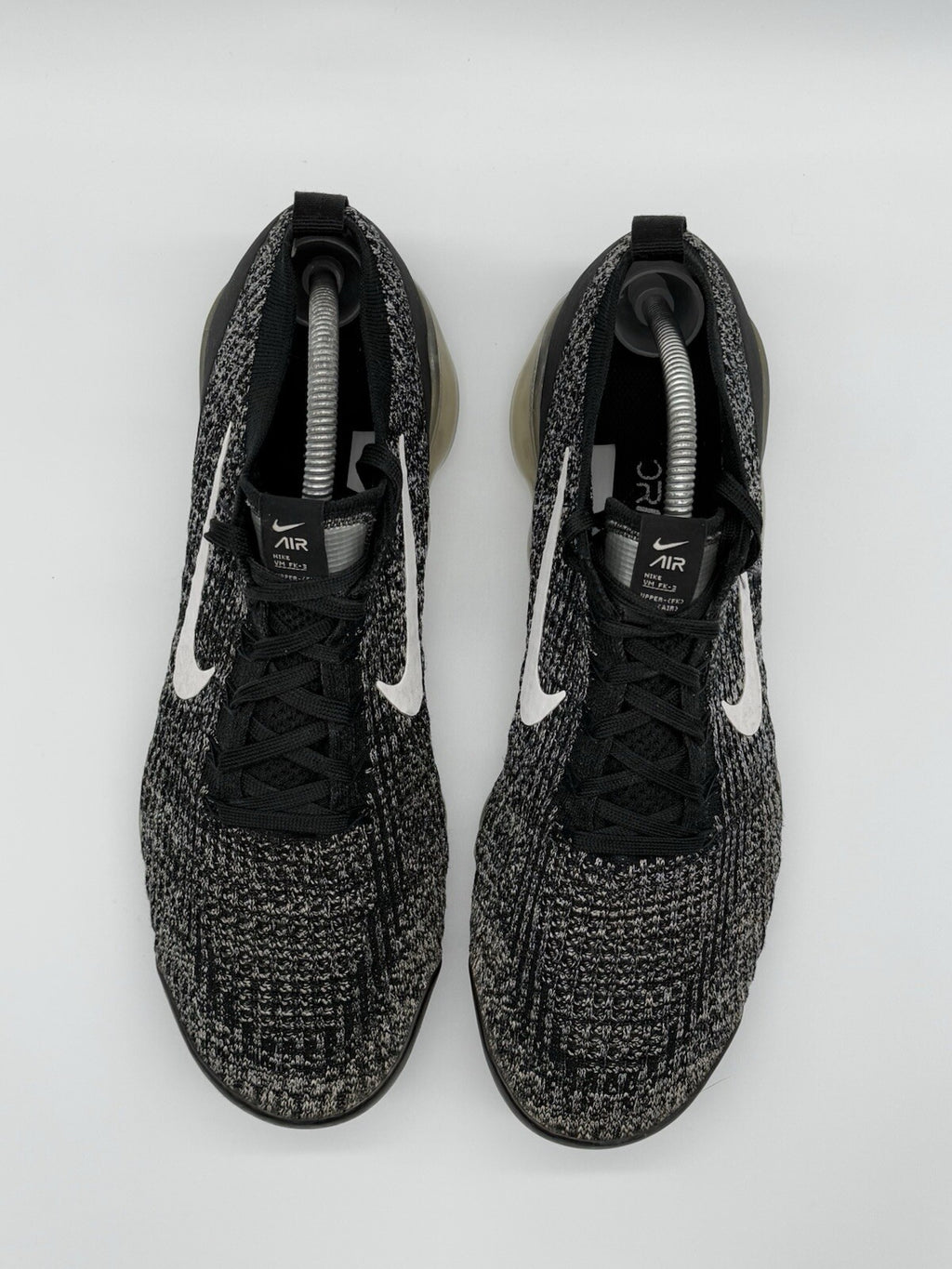(2019) Nike Air VaporMax Flyknit 3 UK 10 (EUR 45 Black White AJ6900 002