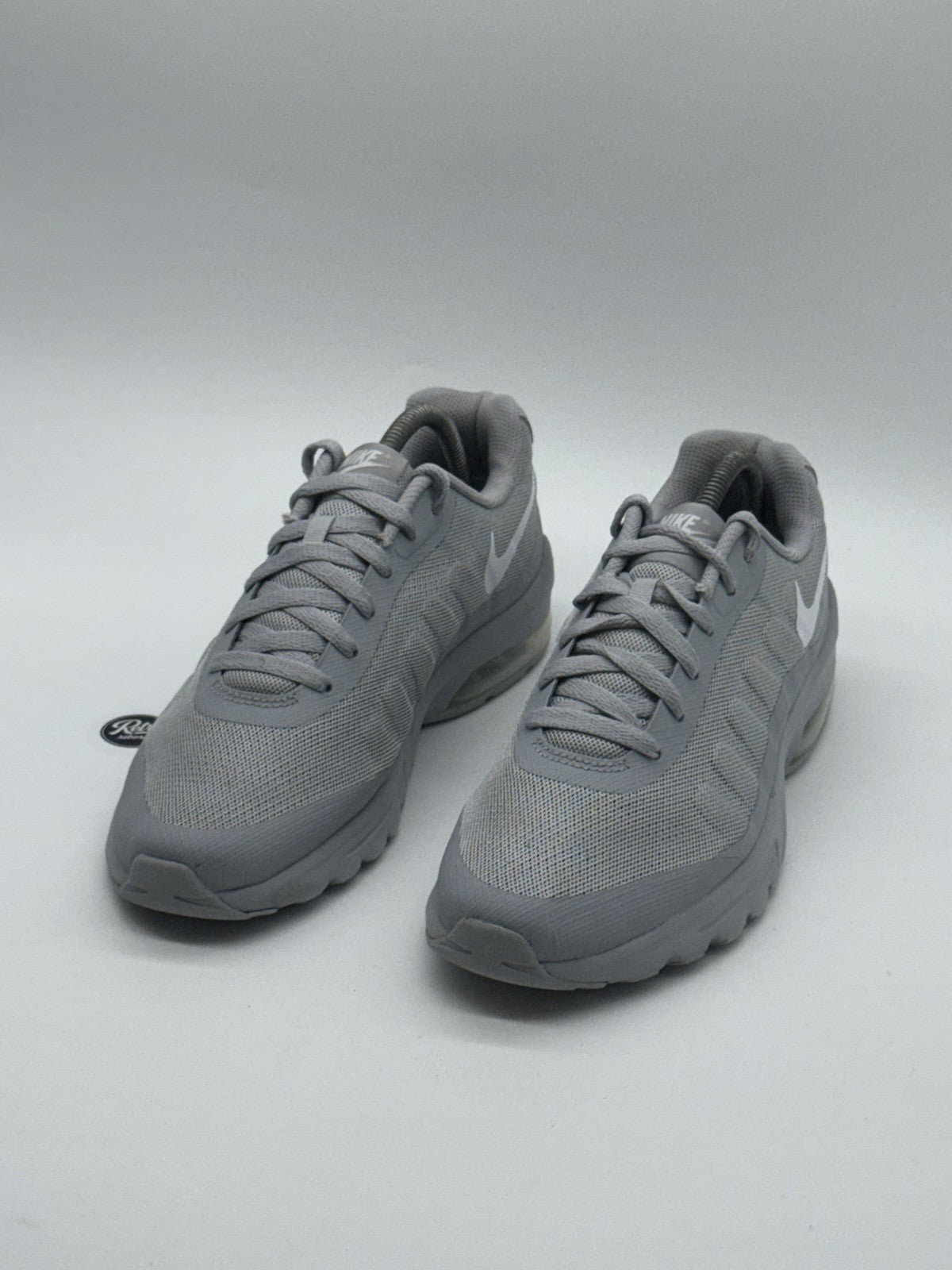 Nike Air Max Invigor 'Wolf Grey x White' (2025) – UK 7.5