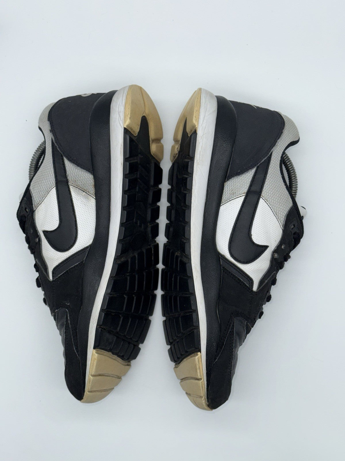 (2008) Men’s Nike Vintage Air Windrunner TR2 Retro Trainers Black & White UK 8