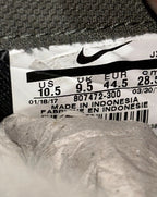 Men’s Nike Classic Cortez Nylon Cargo Khaki & White Size UK 9.5 (807472-300)