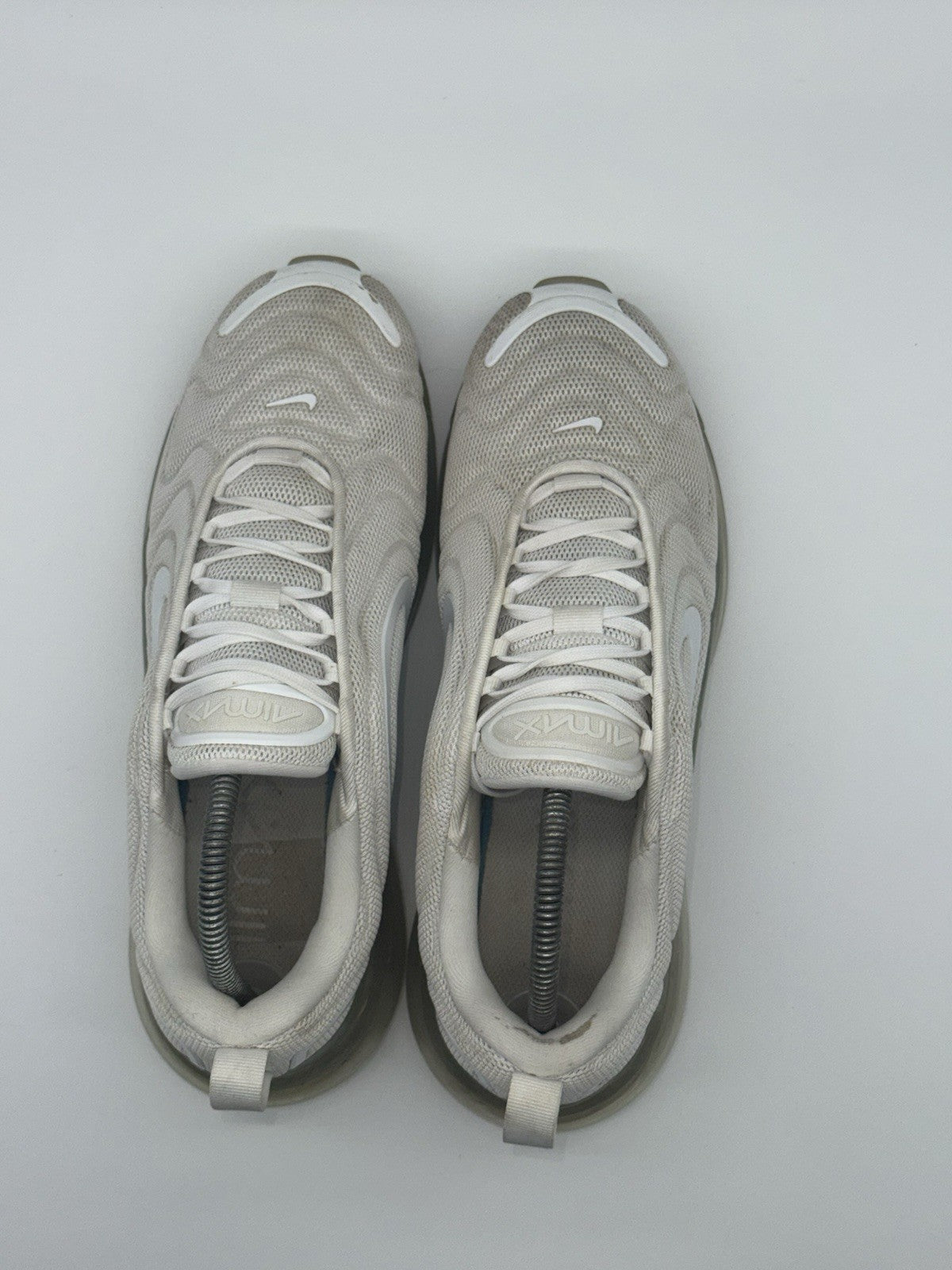 Nike Air Max 720 White Metallic Platinum Trainers Size UK 7.5 (AO2924-100)