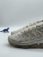Nike Air Vapormax Plus Triple White Pure Platinum Men’s UK 10.5 (924453-100)