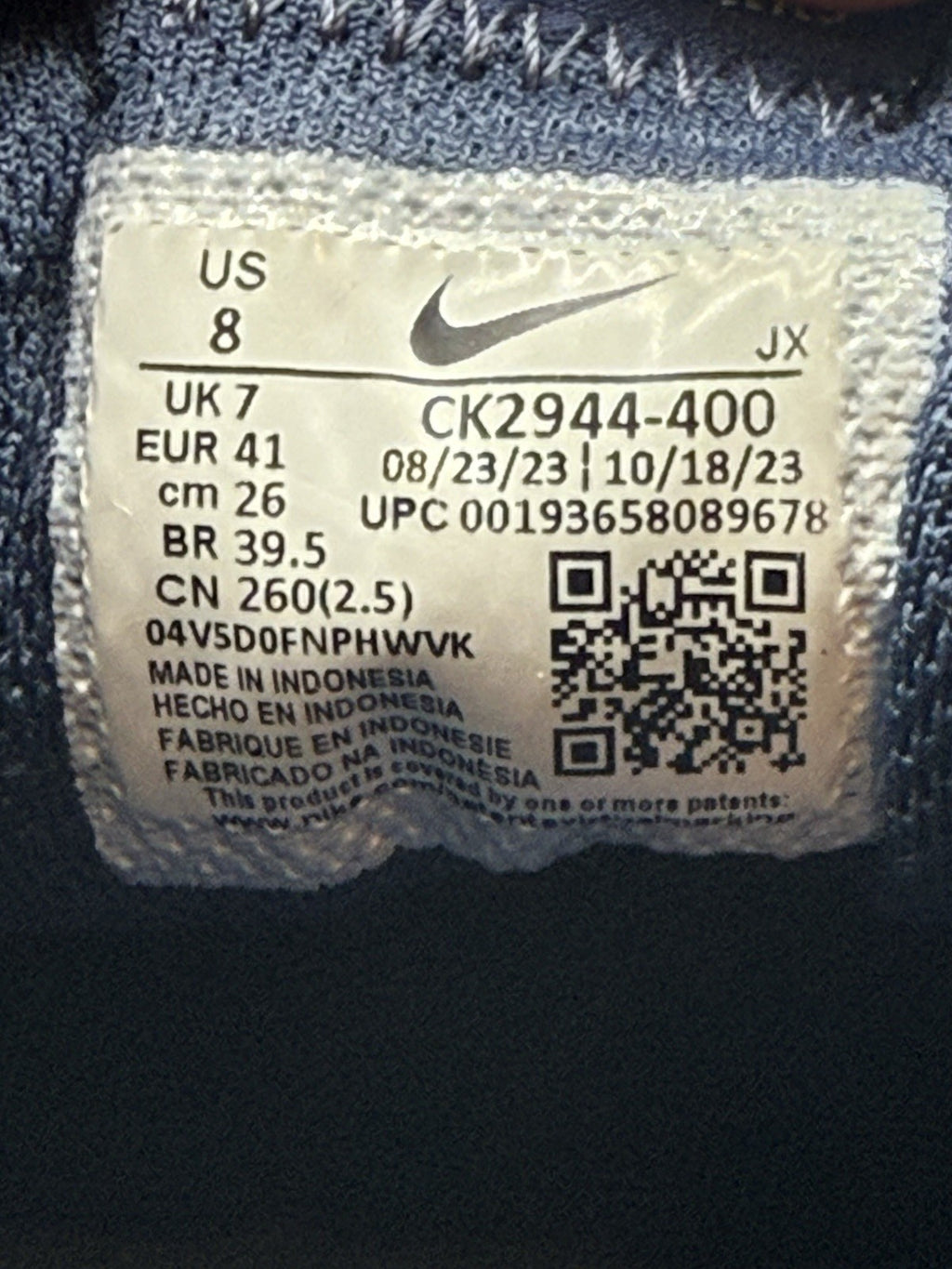 (2023) Nike Venture Runner Midnight Navy Blue White Trainers Size UK 7