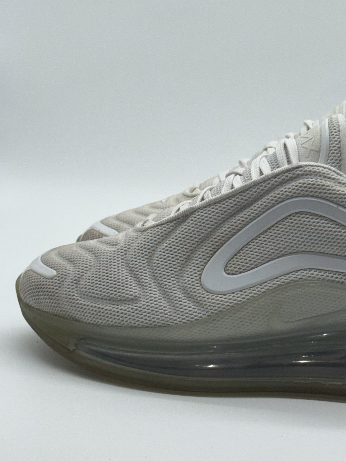 Nike Air Max 720 White Metallic Platinum Trainers Size UK 7.5 (AO2924-100)
