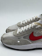 Nike Waffle One 'White x Noble Green x University Red' (2021) – UK 7.5