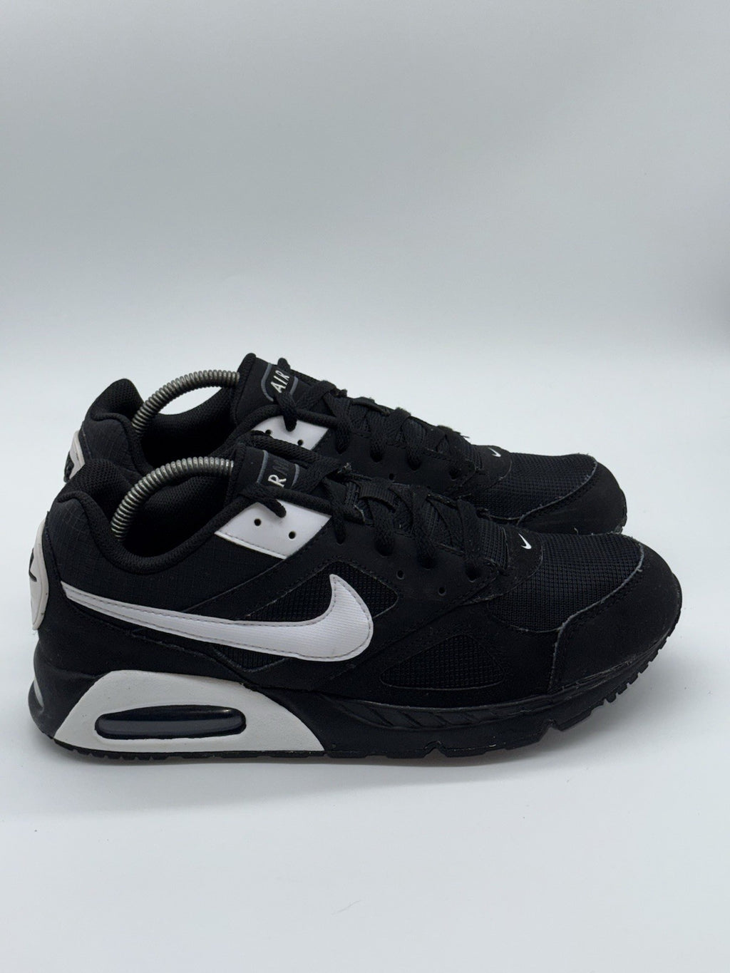 (2024) Nike Air Max IVO Black x White Men’s Retro Trainers UK 8