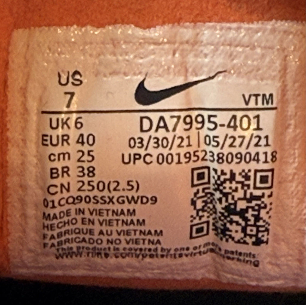 Nike Waffle One 'Midnight Navy x Orange x Melon Tint' (2021) – UK 6