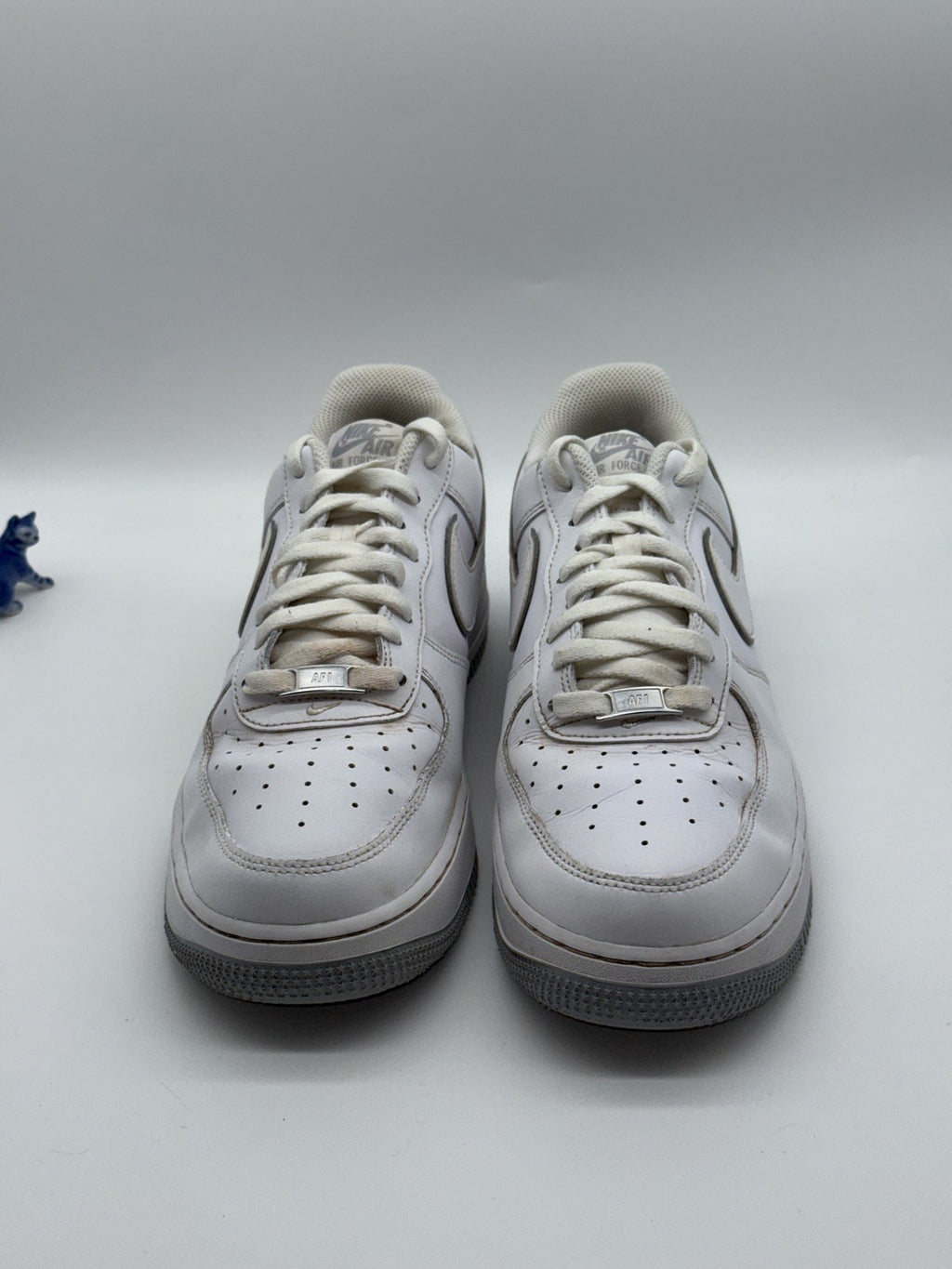 Nike Air Force 1 '07 Low White Wolf Grey Sole Size UK 10.5 (DV0788-100)