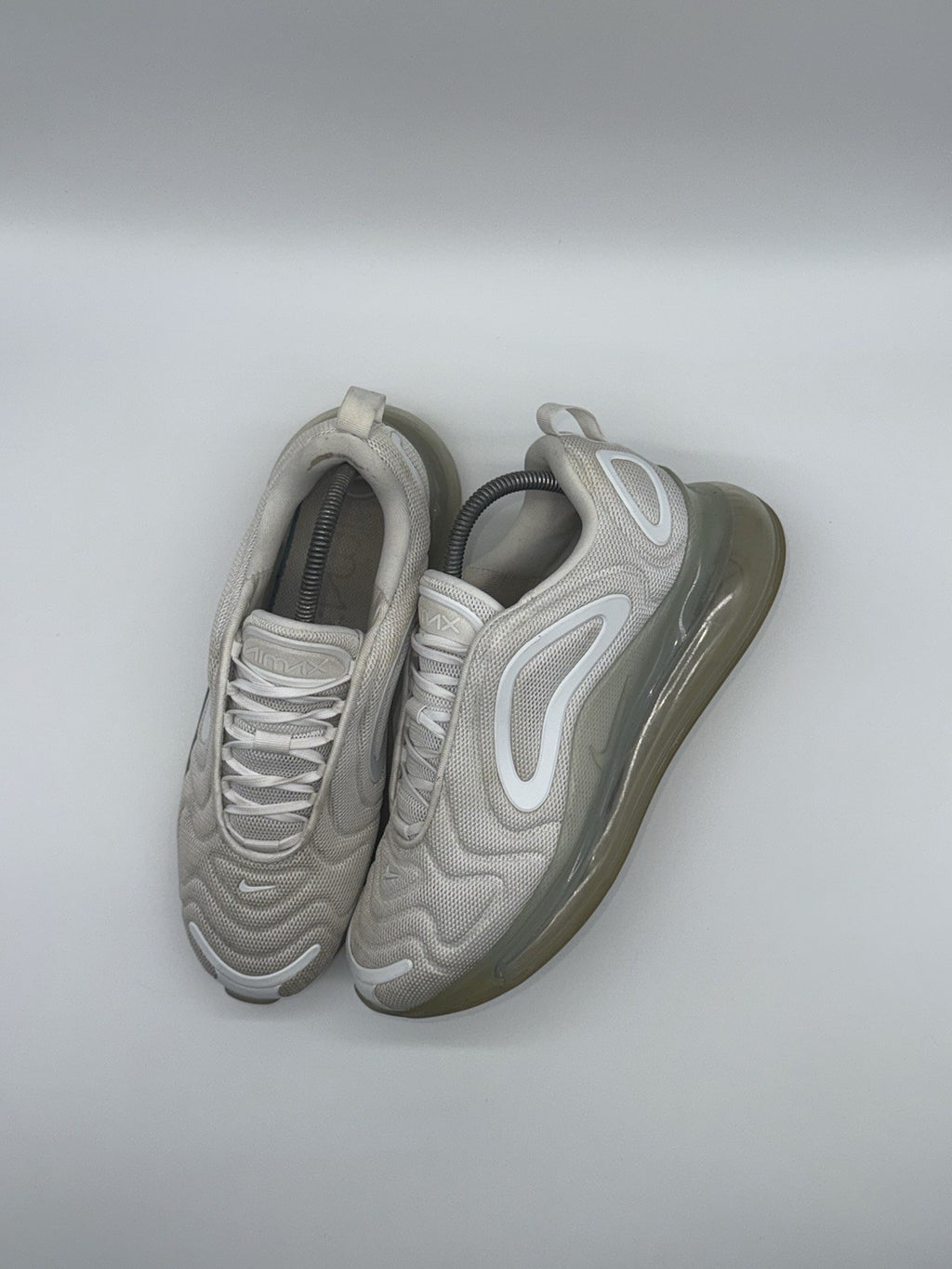Nike Air Max 720 White Metallic Platinum Trainers Size UK 7.5 (AO2924-100)