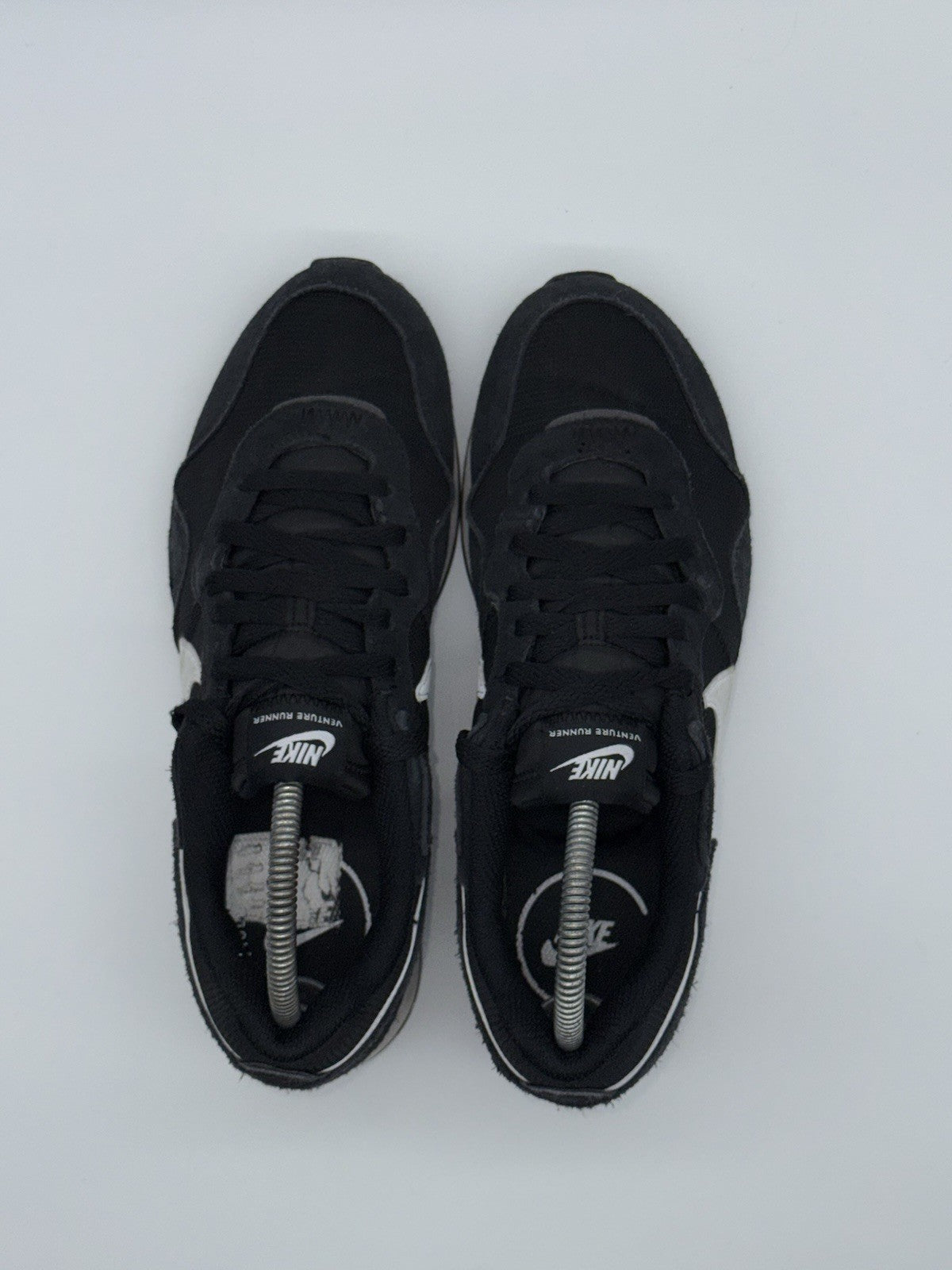 (2021) Nike Venture Runner Black White Suede Retro Trainers UK 7