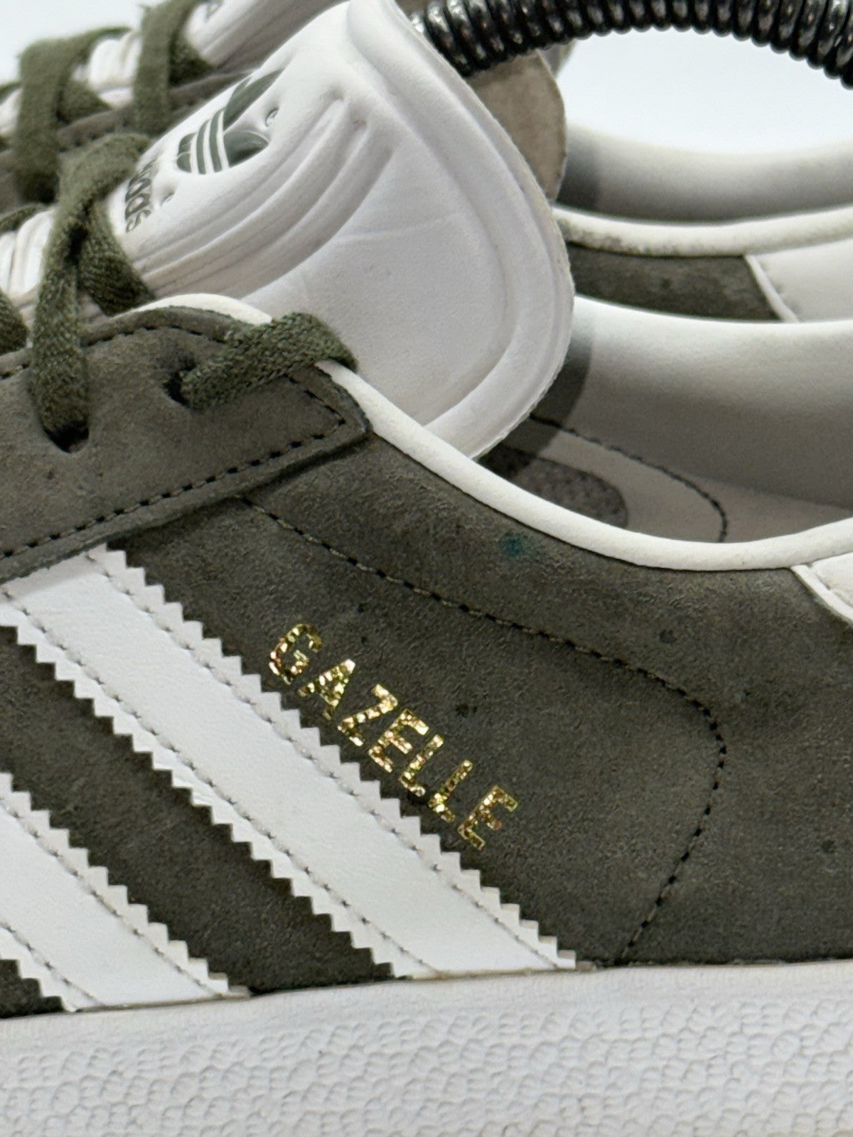 Adidas Gazelle Olive Green White Suede Men’s UK 7 (CQ1784)