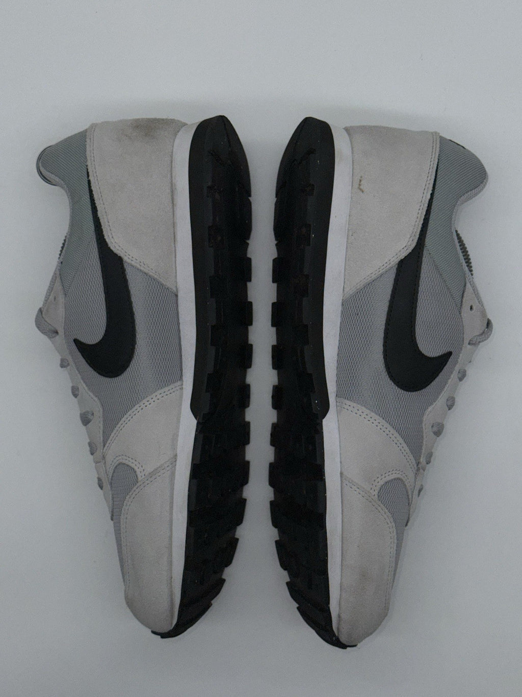 Nike MD Runner 2 'Wolf Grey x Black x White' (2023) – UK 10.5