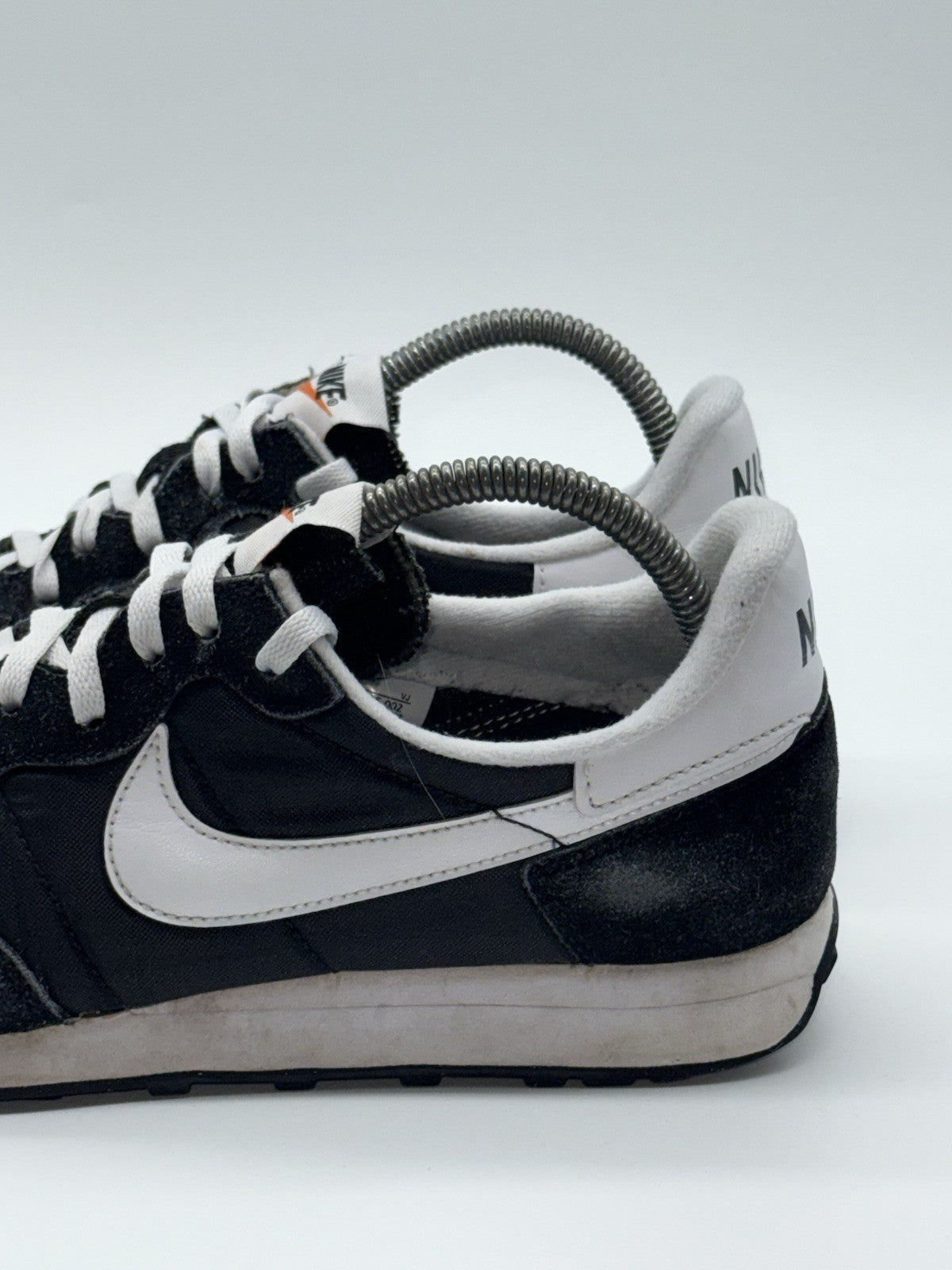 Nike Challenger OG Black x White Size UK 7 Retro Trainers