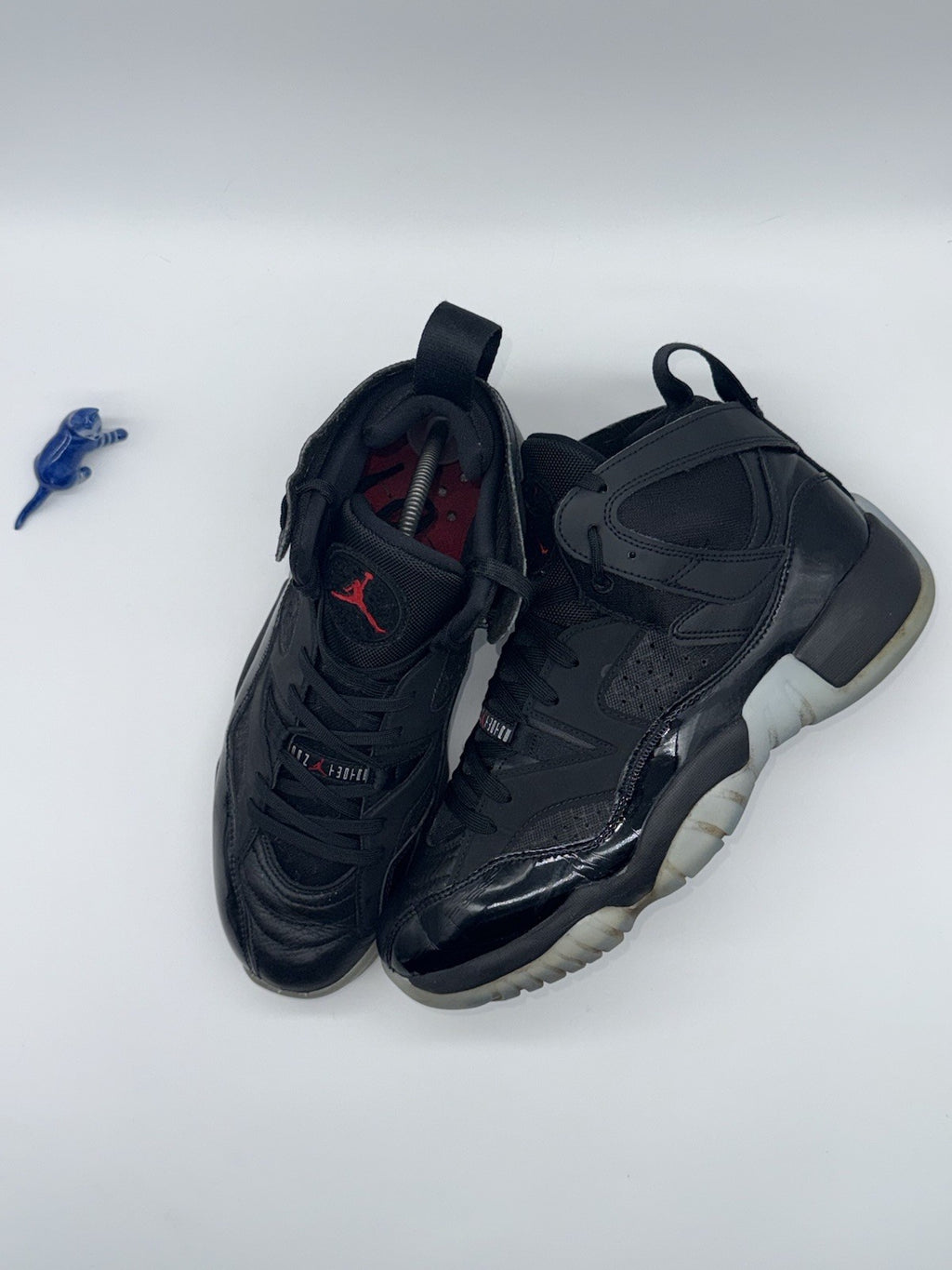 (2022) Nike Air Jordan Jumpman Two Trey Black Red Trainers Size UK 9