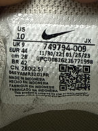 Nike MD Runner 2 'Light Bone x Obsidian' – UK 9