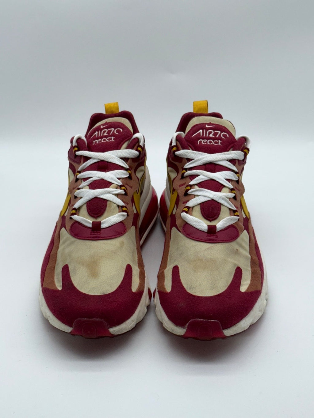 Nike Air Max 270 React Noble Red x Dusty Peach Trainers Men’s UK 9 (AO4971-601)