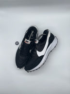 Nike Waffle Debut 'Black x White x Orange' (2022) – UK 8