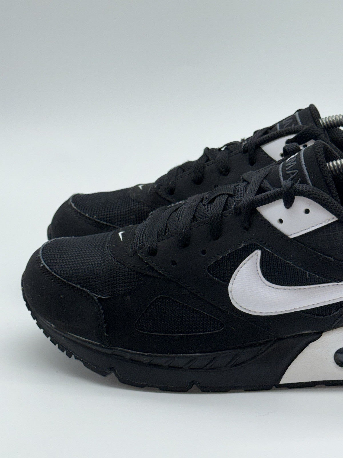 (2024) Nike Air Max IVO Black x White Men’s Retro Trainers UK 8