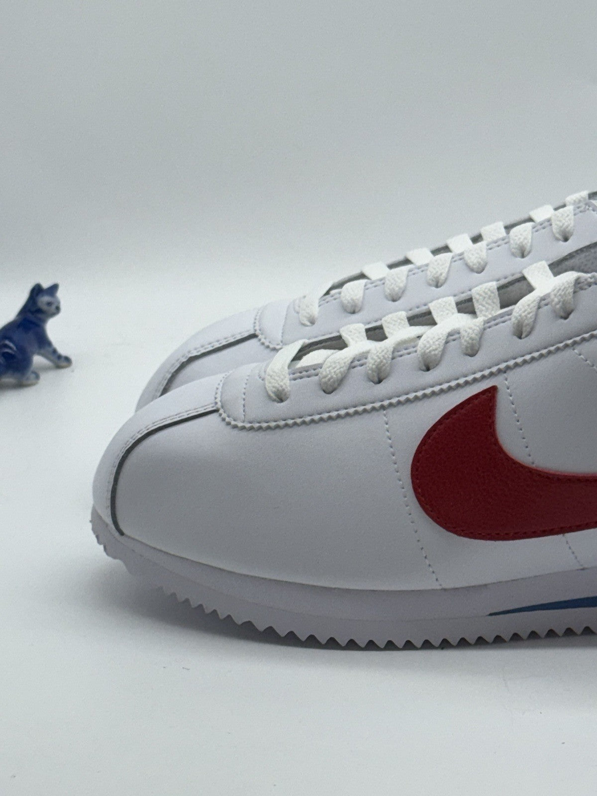 (2025) Nike Cortez Forrest Gump White Varsity Red Blue Men’s UK 9.5 (DM4044-108)