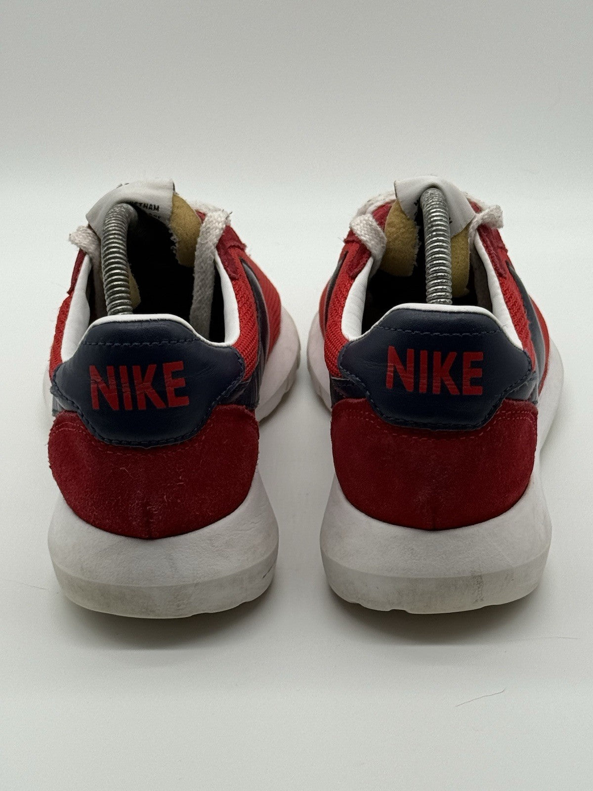(2015) Nike Roshe LD-1000 UK 8 Red White Navy Blue (802022-641)