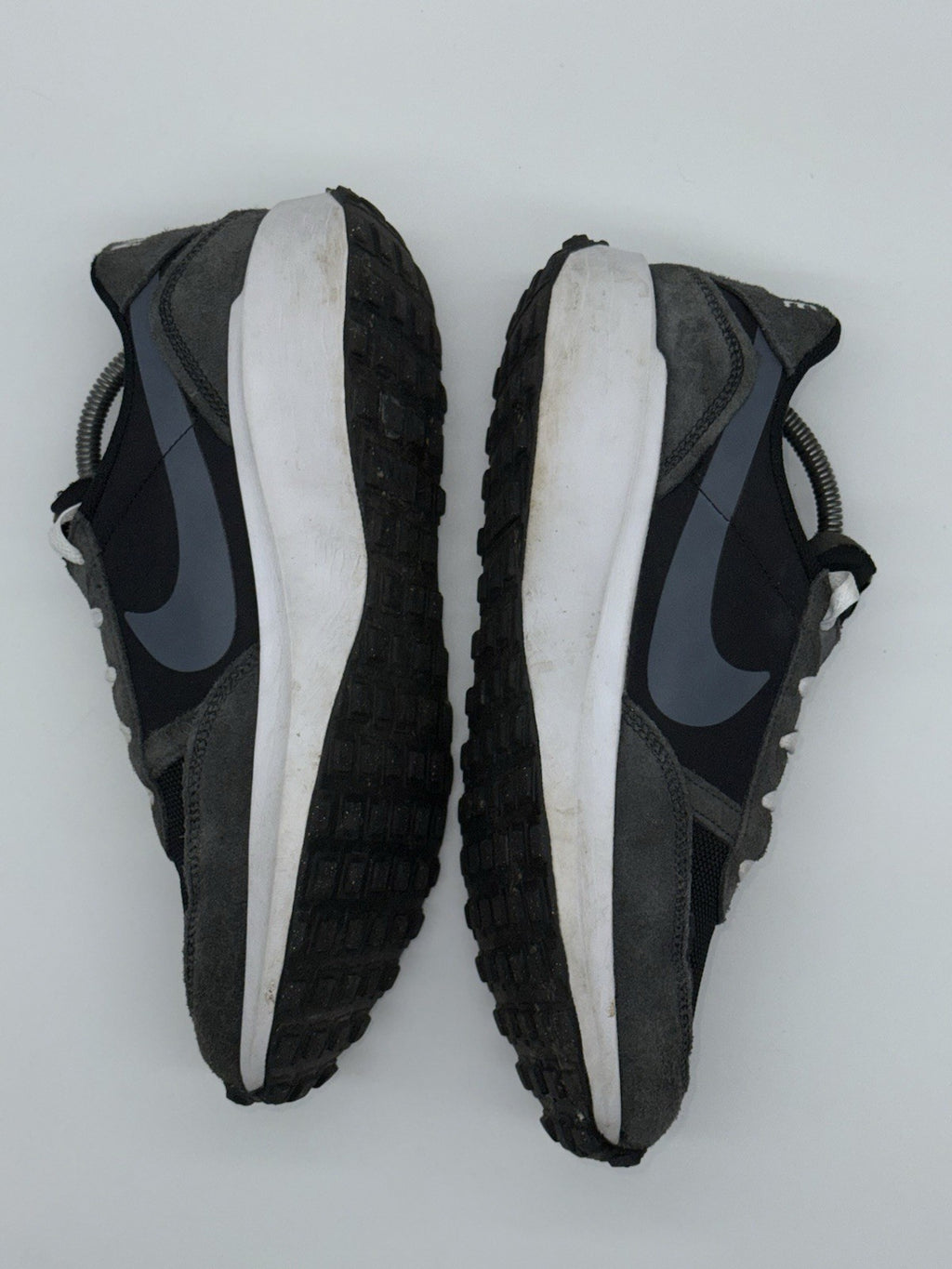 (2024) Nike Waffle Debut Retro Trainers Black x Grey Men’s UK 9.5