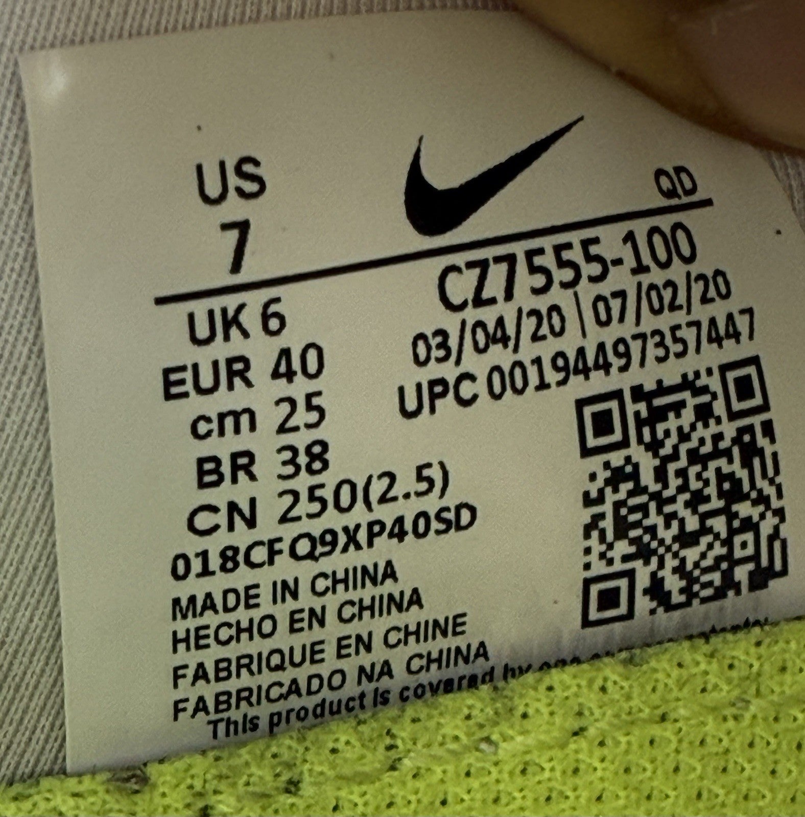 Nike Air Max 2090 White Volt Neon Green Cool Grey UK 6 (CZ7555-100)