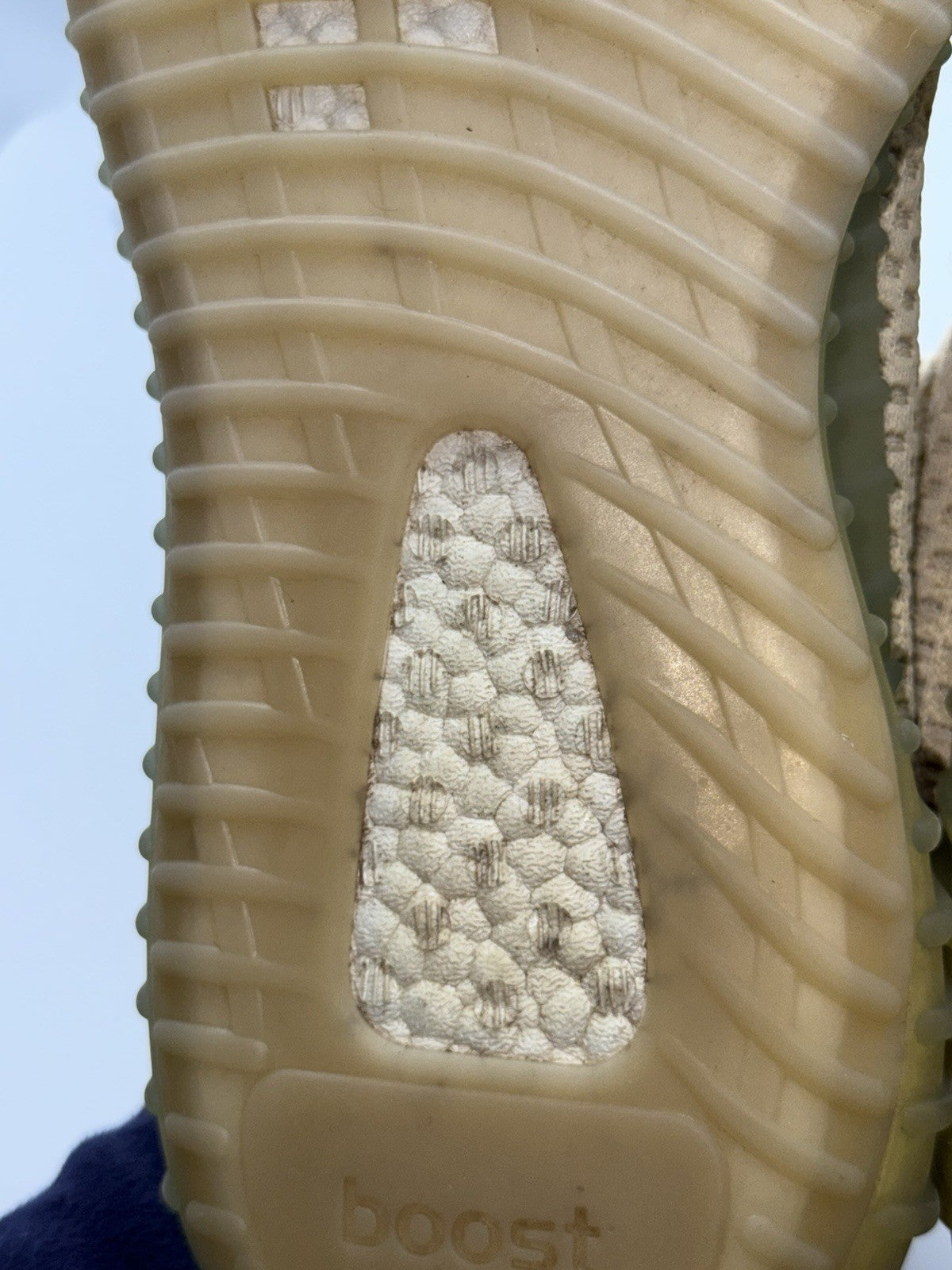 adidas Yeezy Boost 350 V2 Flax Light Brown Hemp Mens UK 10.5 Trainers (FX9028)