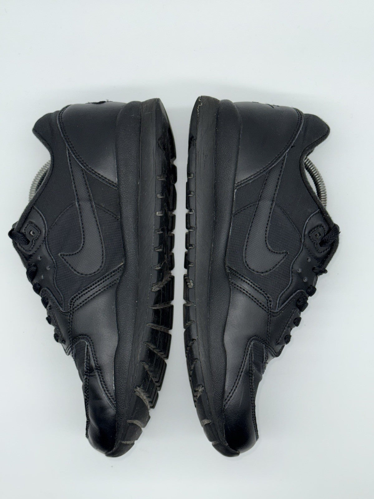 (2015) Nike Air Windrunner Retro Triple Black Trainers Men’s UK 9