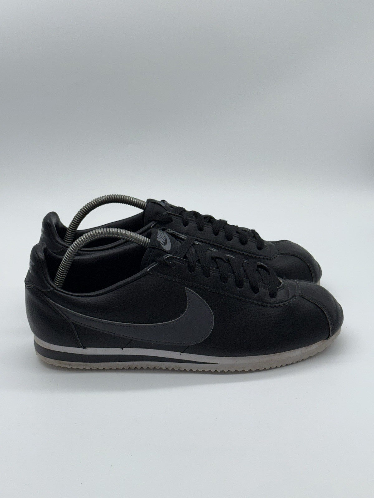 (2016) Nike Classic Cortez Leather Black/Dark Grey-White Men's UK 9