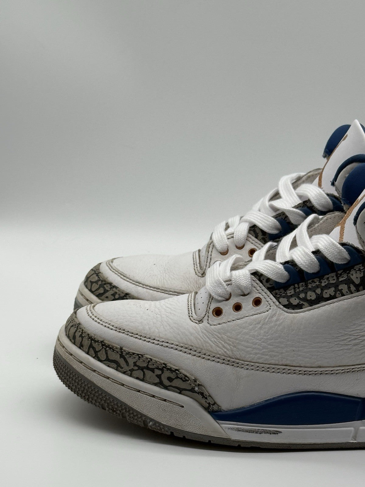 (2023) Air Jordan 3 Retro Washington Wizards Men’s UK 8 (CT8532-148)