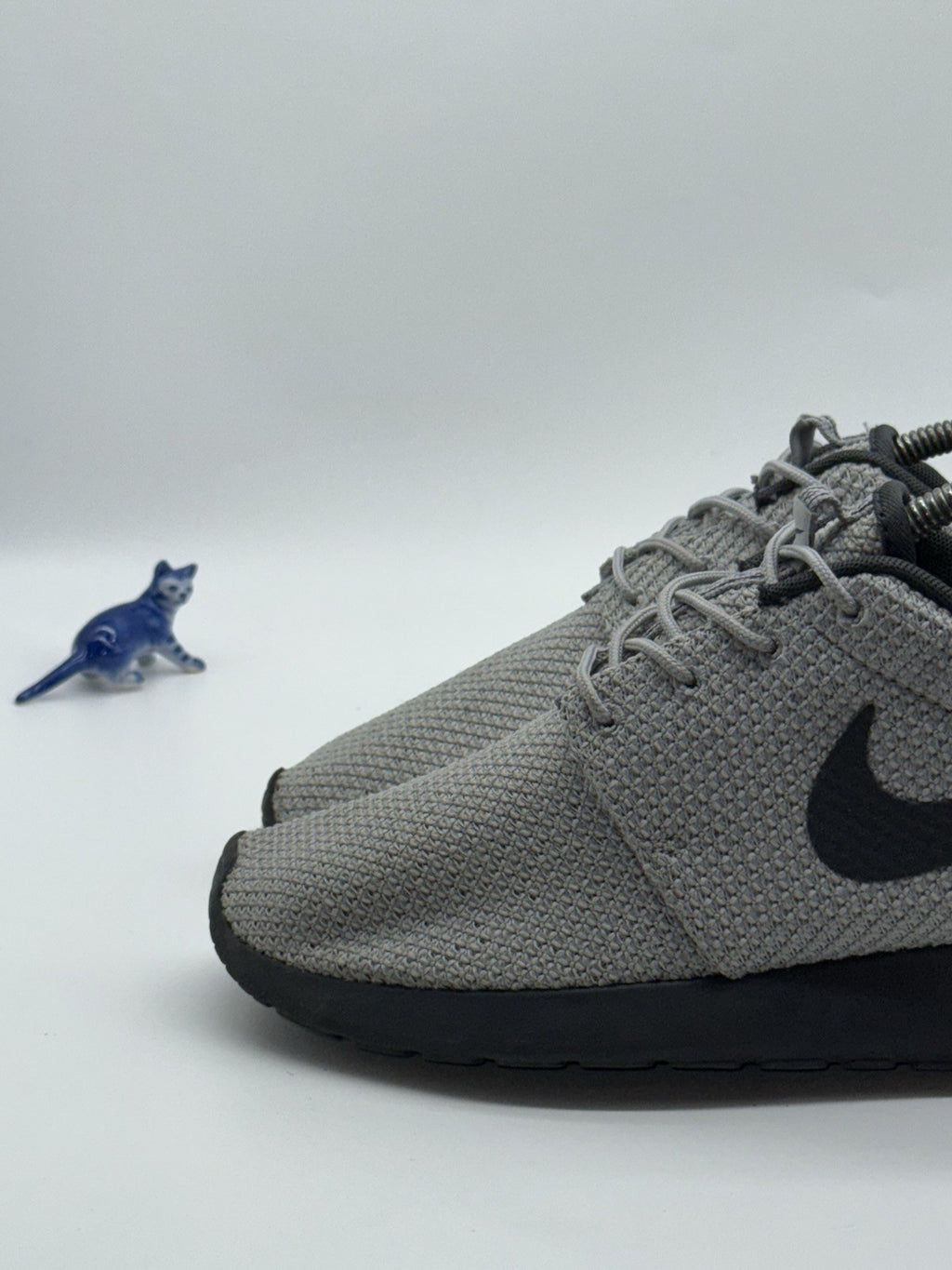 (2014) Nike Roshe One Run Wolf Grey x Black Size UK 7 Trainers