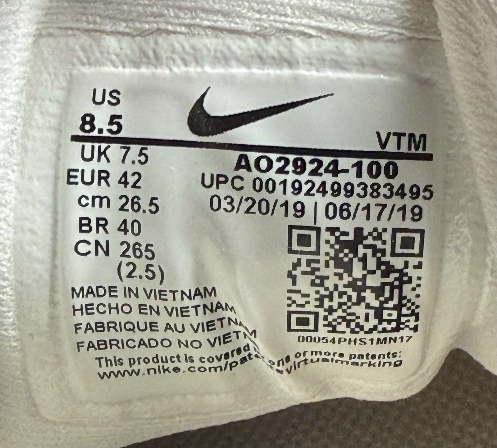 Nike Air Max 720 White Metallic Platinum Trainers Size UK 7.5 (AO2924-100)