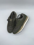 Nike Air Safari LE 'Bamboo x Medium Olive' trainers – UK 8