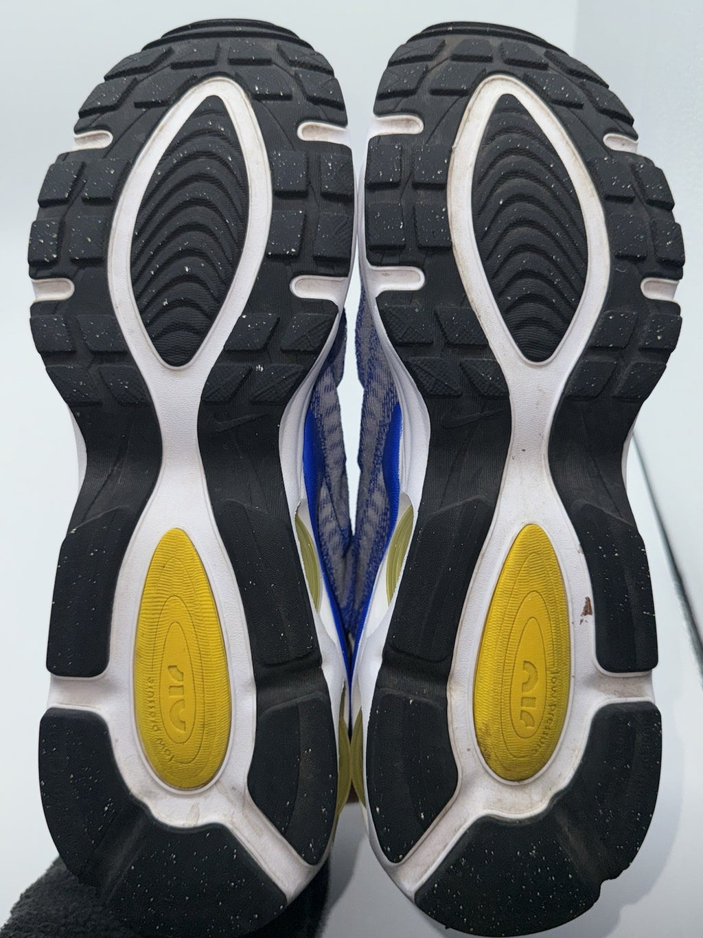 Nike Air Max TW 1 'White x Racer Blue x Yellow' (2022) – UK 7.5