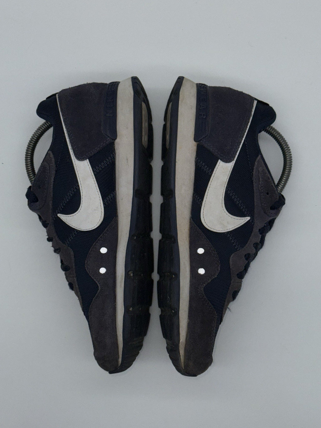 (2023) Nike Venture Runner Midnight Navy Blue White Trainers Size UK 7