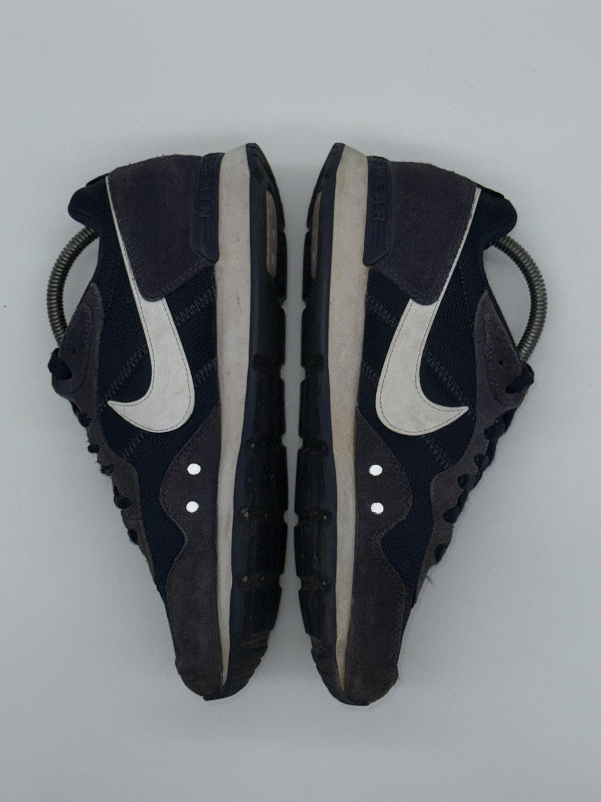 (2023) Nike Venture Runner Midnight Navy Blue White Trainers Size UK 7