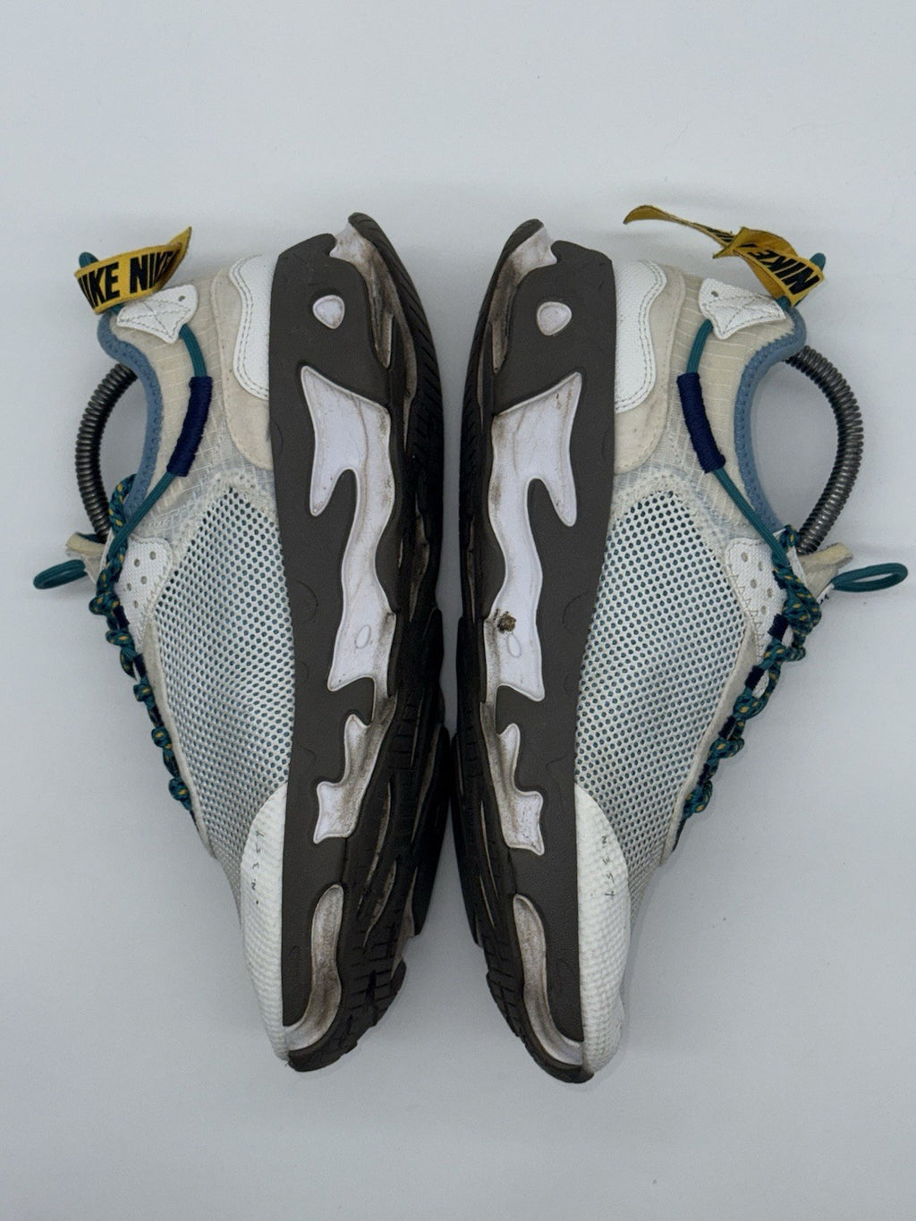 Nike React Live ID By You ‘Teal Moss’ Men’s Size UK 7 (DC6729-991)
