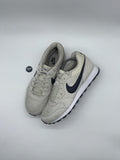 Nike MD Runner 2 'Light Bone x Obsidian' trainers – UK 9