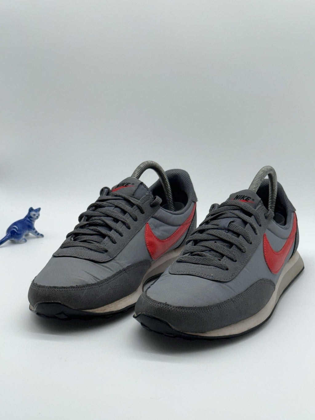 (2013) Nike Elite Vintage Waffle Trainers Grey & Red Men’s Size UK 8