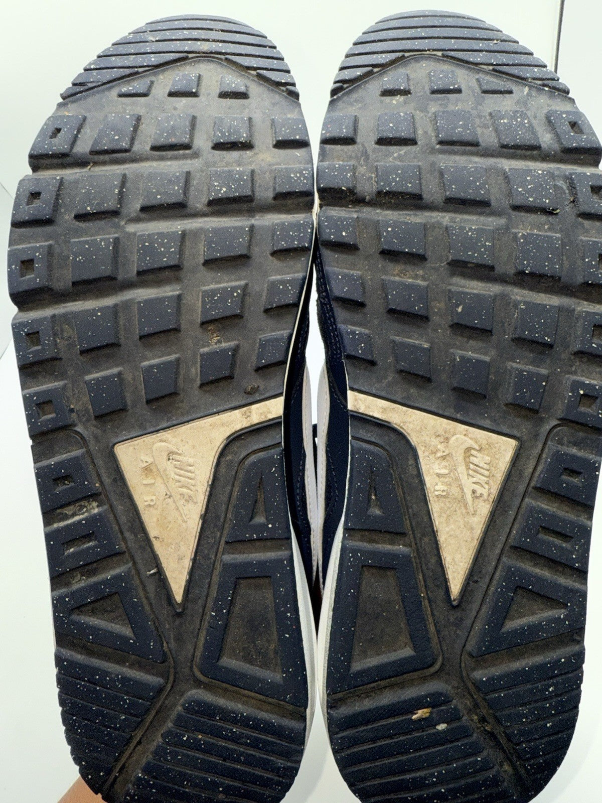 (2023) Nike Air Max IVO Trainers Navy White Retro Trainers UK 8.5