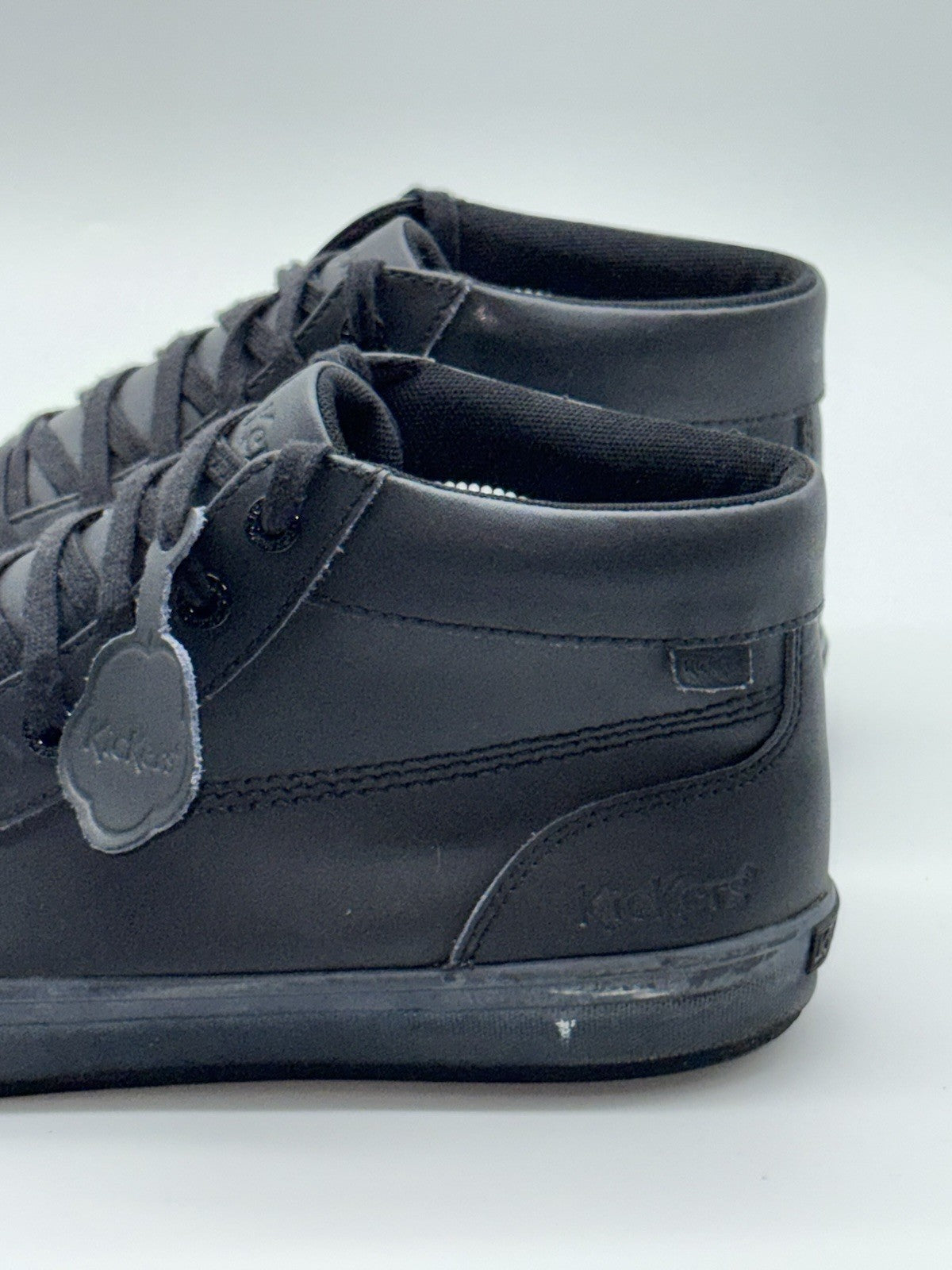Kickers Tovni Hi Leather 'Black' – UK 8