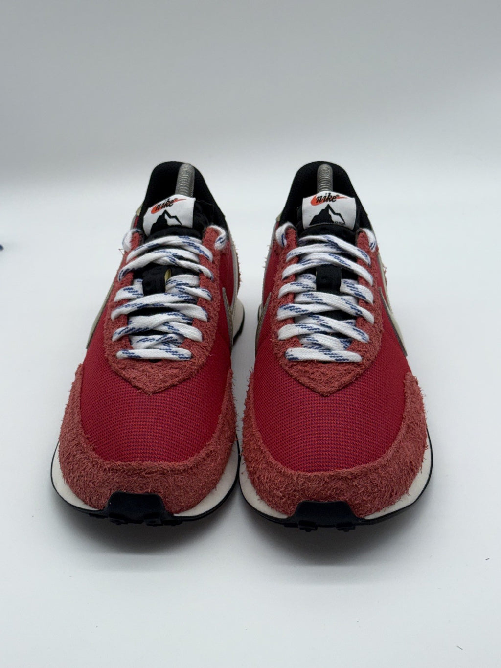 (2021) Nike Waffle Trainer 2 SD Gym Red Metallic Gold Star UK 7 (DC8865-600)