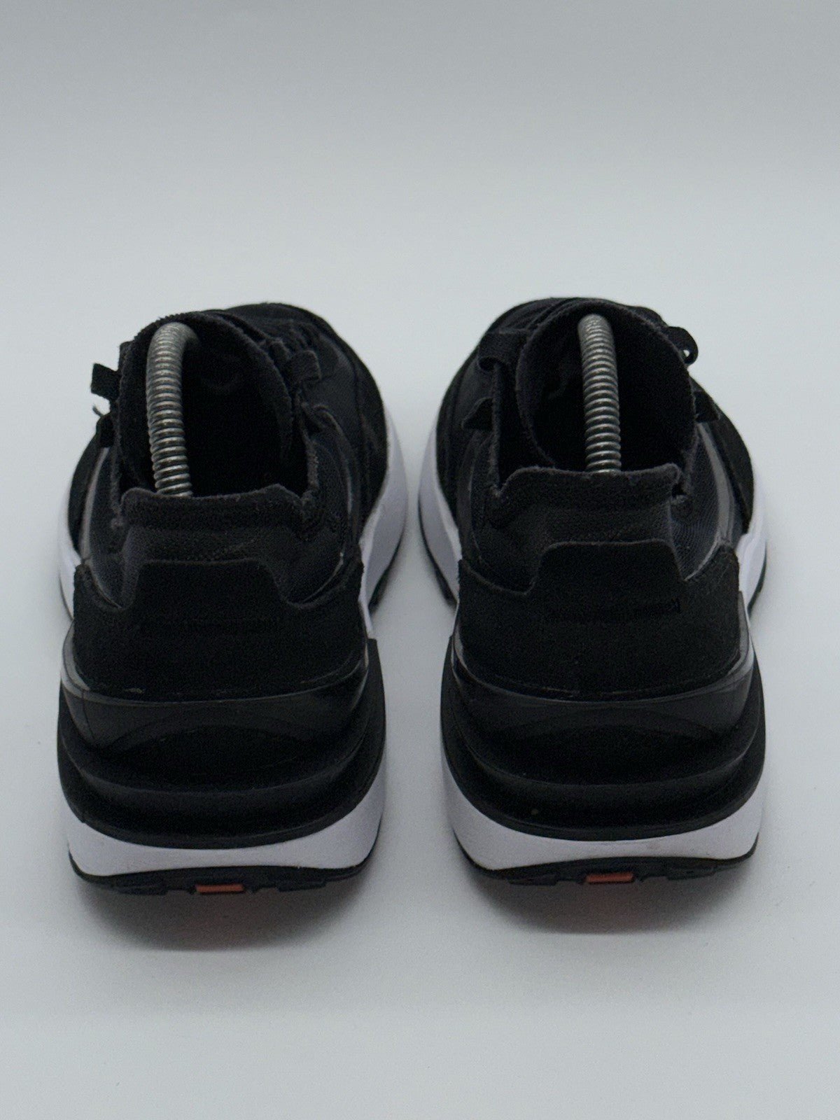 (2021) Nike Waffle One Black/White Men's Trainers UK Size 8